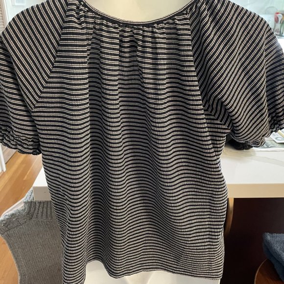 Madewell blue and silver top. size Small, gently used - Picture 3 of 3